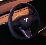 Электромобили Tesla Model 3 появились в российском каршеринге