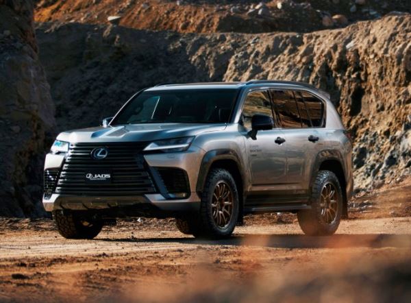 Новый Lexus LX получит внедорожную версию Offroad