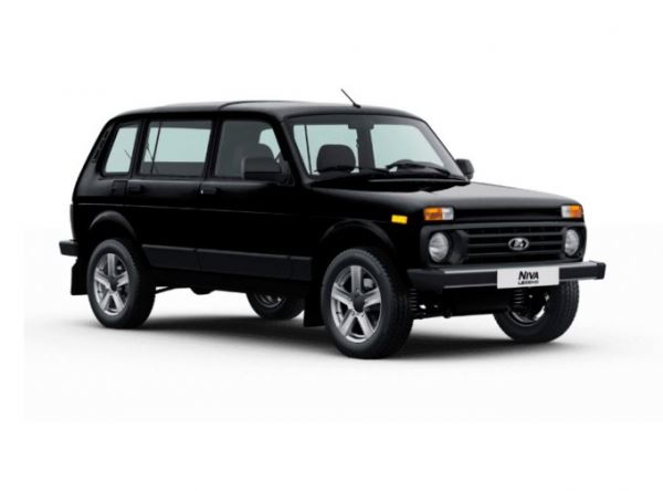 Пятидверный внедорожник Lada Niva Legend останется в строю